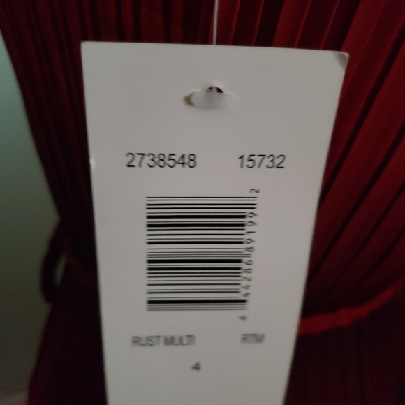 AMANDA LANE DRESS - Picture 14 of 16